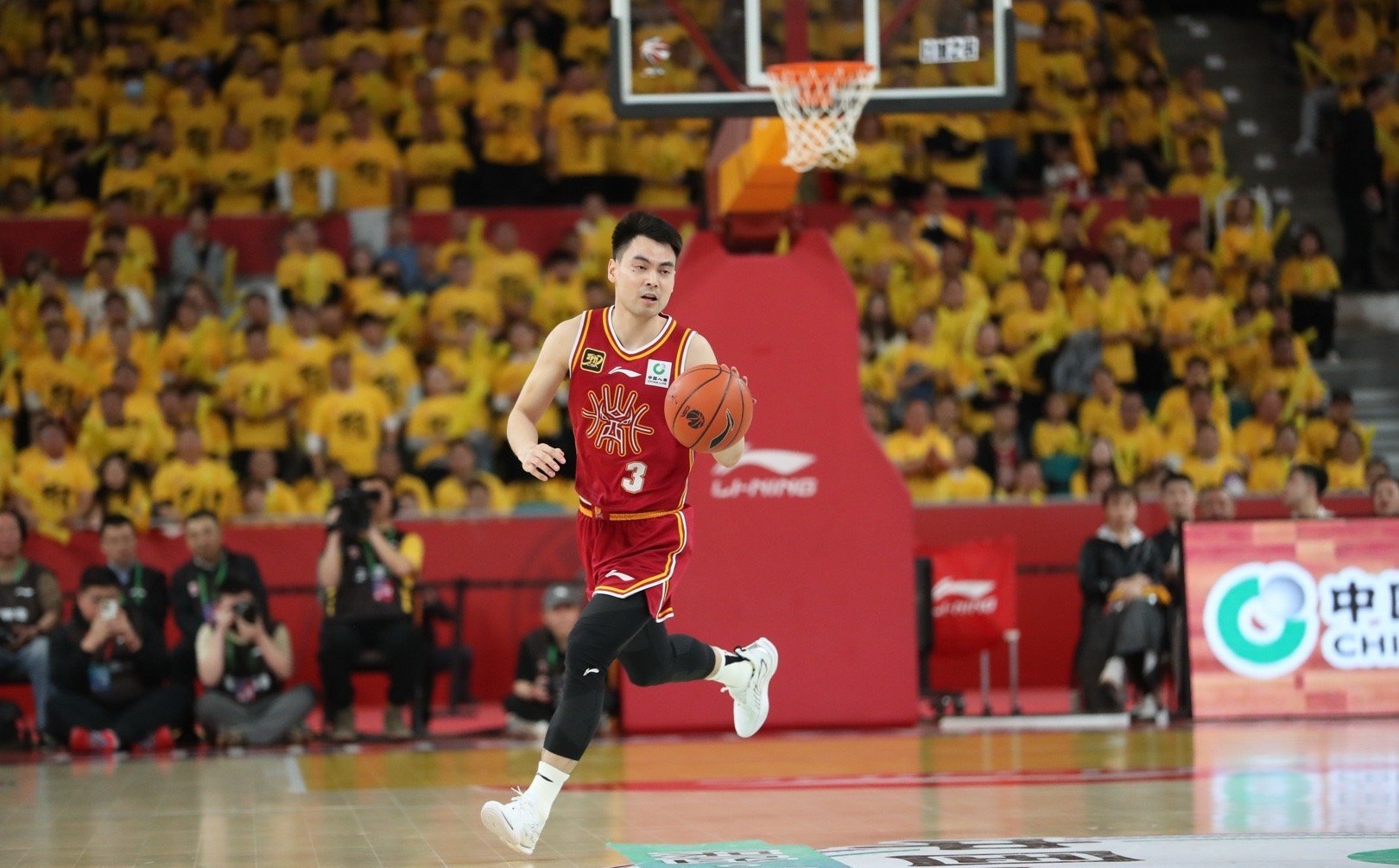 山西男篮将对阵澳门队,争取达成胜利,表现亮眼 山西男篮将对阵澳门队,争取达成胜利,表现亮眼