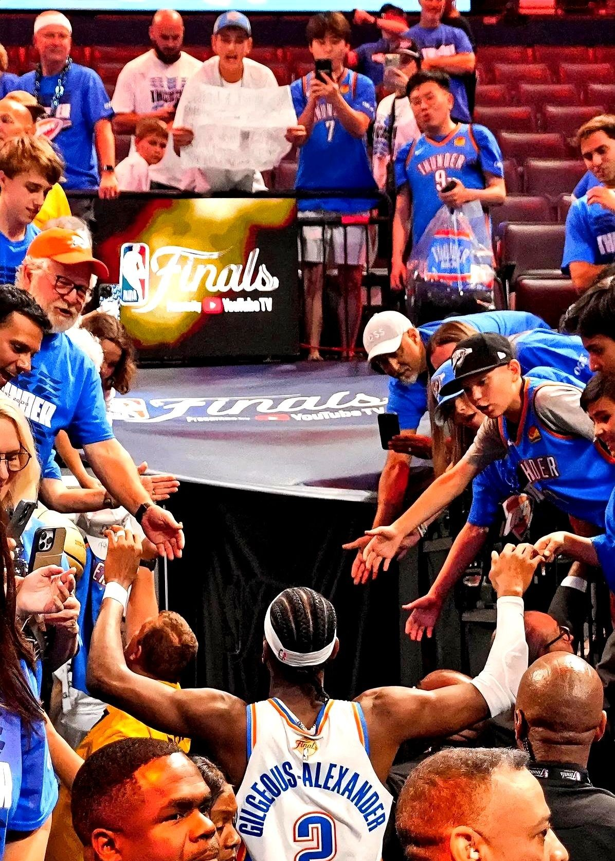 雷霆力克灰熊,克莱关键制胜 雷霆力克灰熊,克莱关键制胜