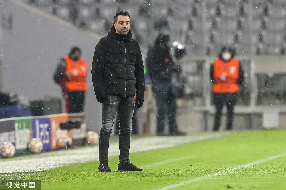 巴萨横扫法国,穆勒带队取胜 巴萨横扫法国,穆勒带队取胜