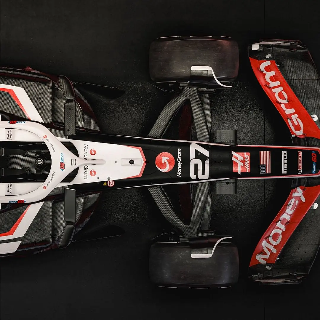 哈斯车队轻取红牛二队，塞恩斯关键制胜