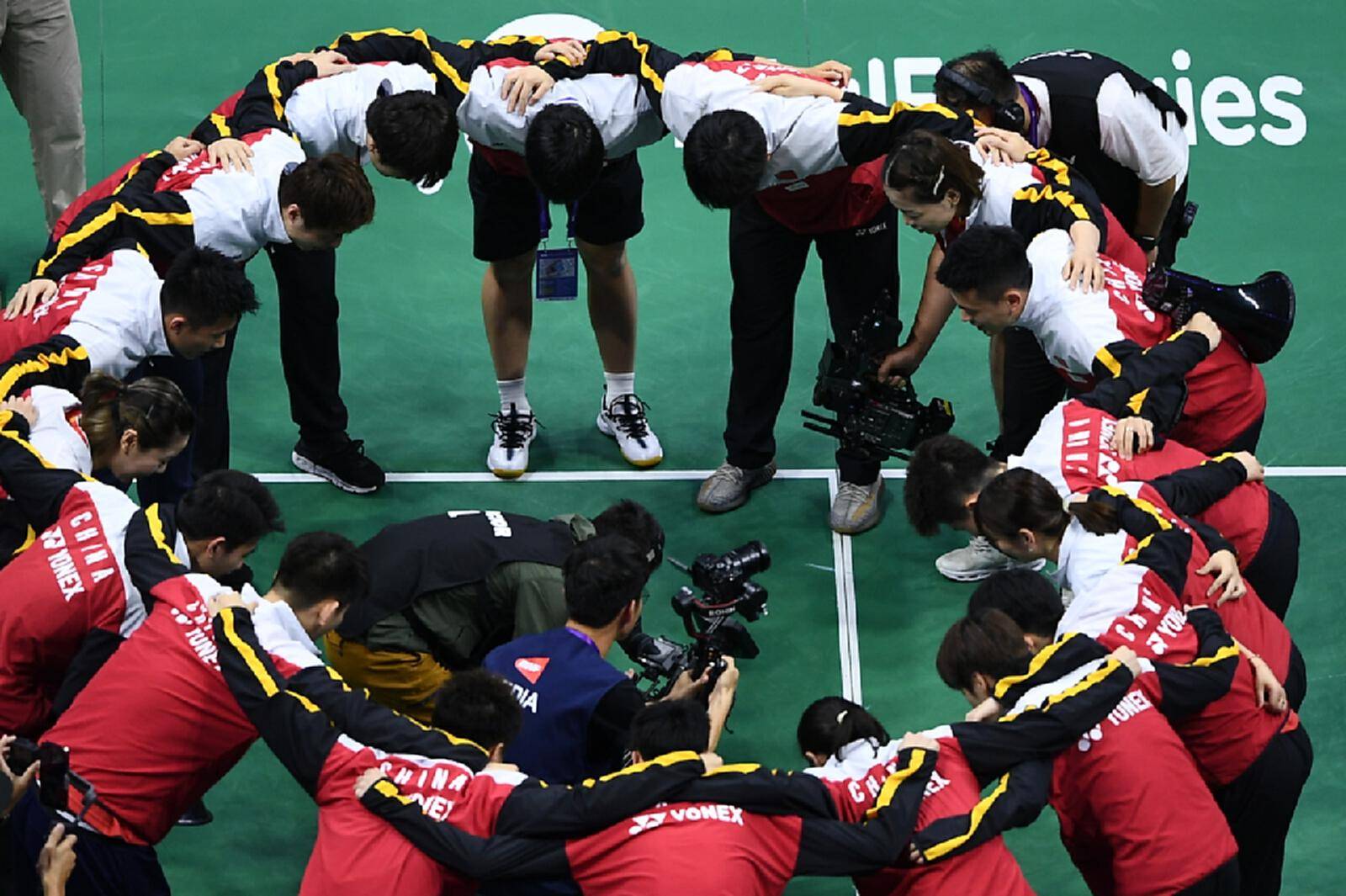 日本队鏖战波兰队,奥恰洛夫扛起全队 日本队鏖战波兰队,奥恰洛夫扛起全队