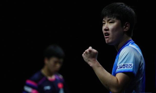 法国队翻盘日本队,张本智和状态火热 法国队翻盘日本队,张本智和状态火热